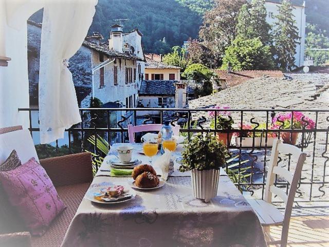 Bb Chiavenna Centro Storico Bed and Breakfast Εξωτερικό φωτογραφία